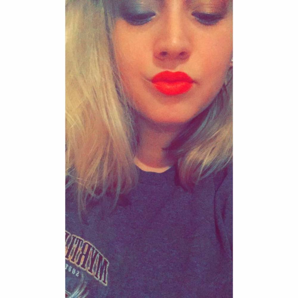 Meet your Posher, Sam